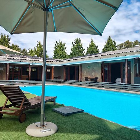 D'Urbanmist Self-Catering Guest House Durbanville Ngoại thất bức ảnh