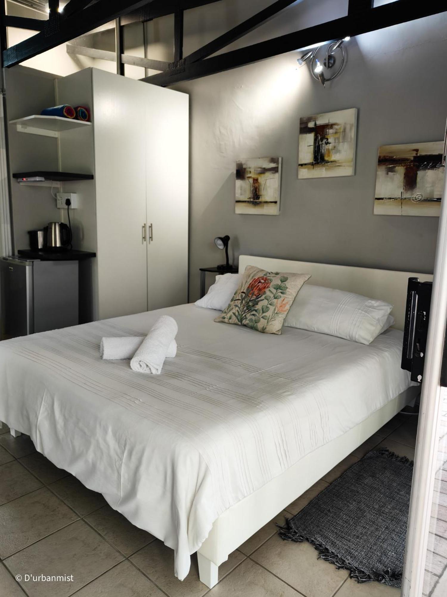 D'Urbanmist Self-Catering Guest House Durbanville Ngoại thất bức ảnh